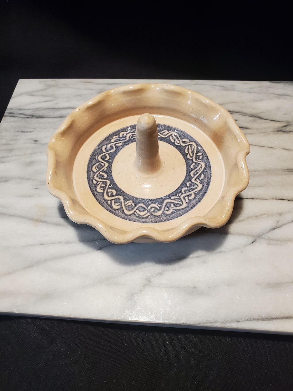 Pristine PJ Fletcher Salt-Glazed Stoneware Apple Baker